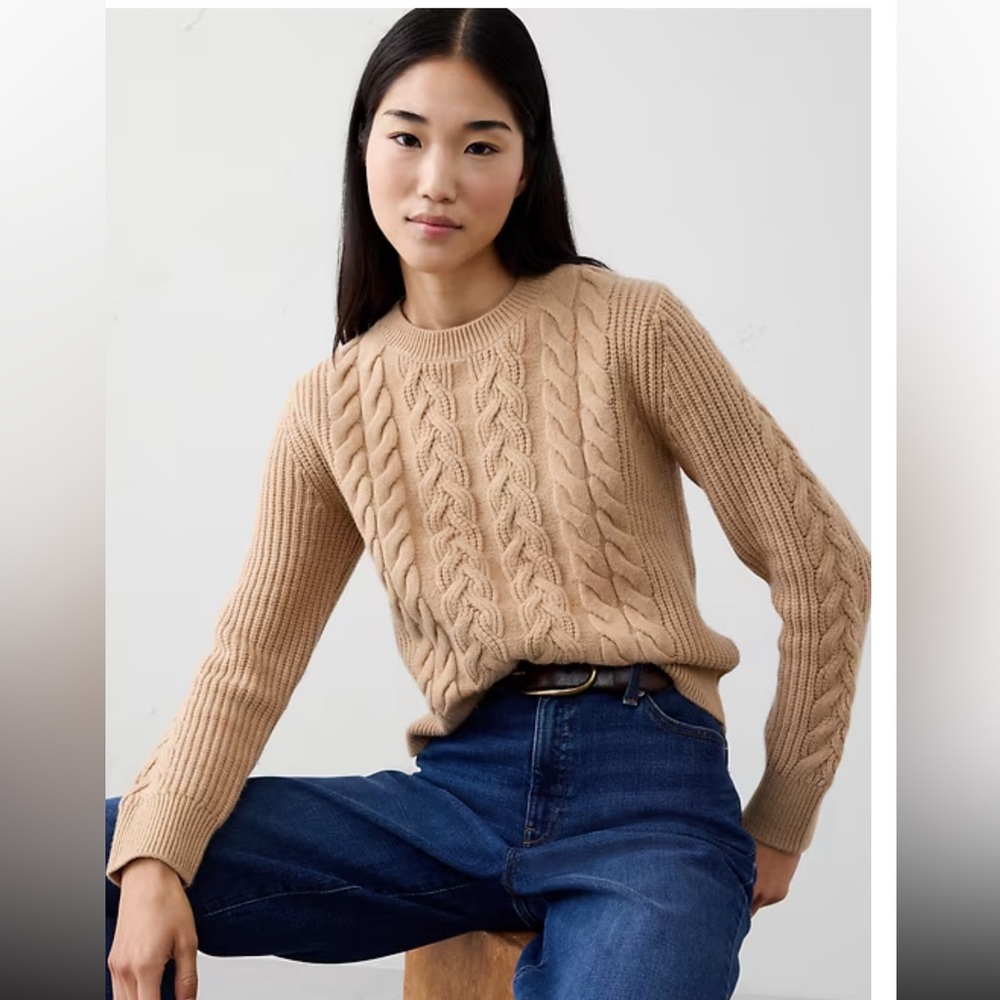 Banana Republic CABLE PULLOVER SWEATER in camel